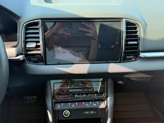 Skoda Karoq — Фото автомобиля 22