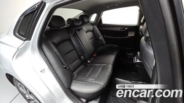 Hyundai Grandeur New — Фото автомобиля 17