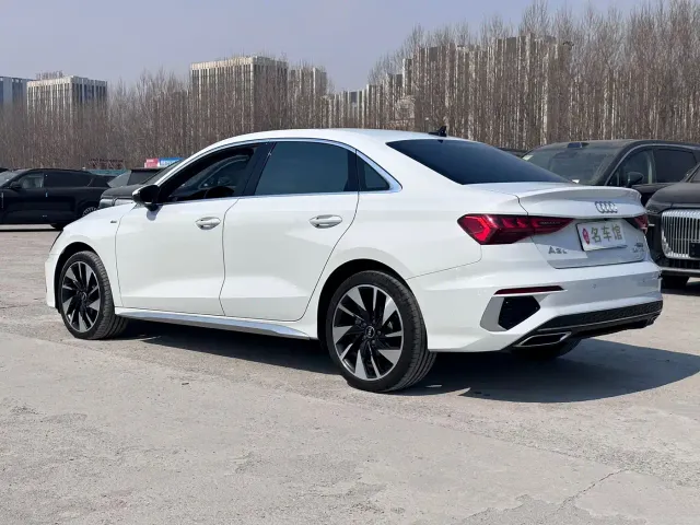 Audi A3 — Фото автомобиля 5