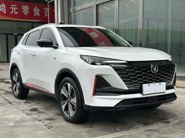 Changan CS55 Plus — Фото автомобиля 3