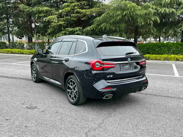 BMW X3 — Фото автомобиля 3