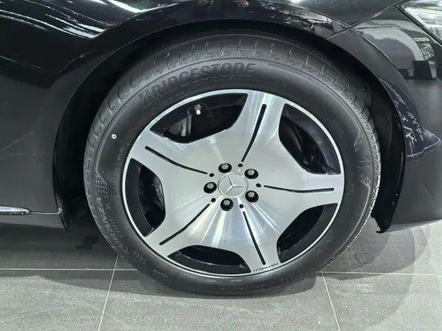 Mercedes-Benz Maybach S-Class — Фото автомобиля 24