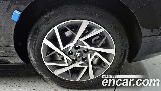 Hyundai Grandeur Grandeur (GN7) 3.5 LPG 2WD (Такси) — Фото автомобиля 18