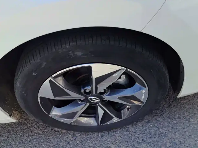 GAC Trumpchi M6 — Фото автомобиля 6