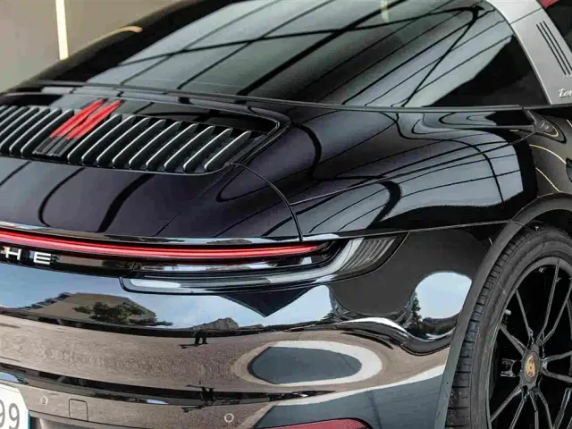 Porsche 911 — Фото автомобиля 3
