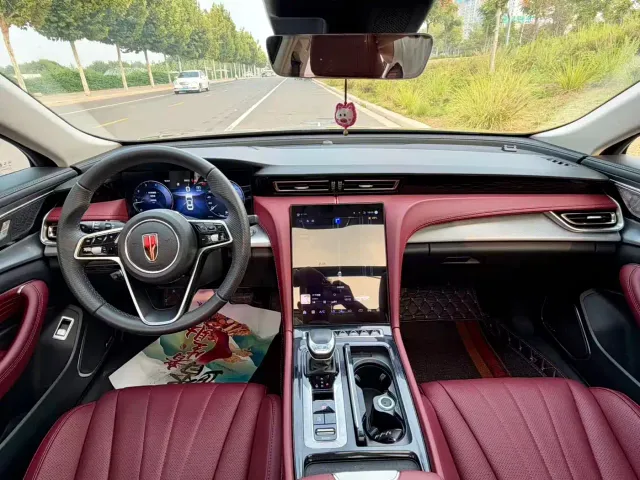 Hongqi H5 — Фото автомобиля 6