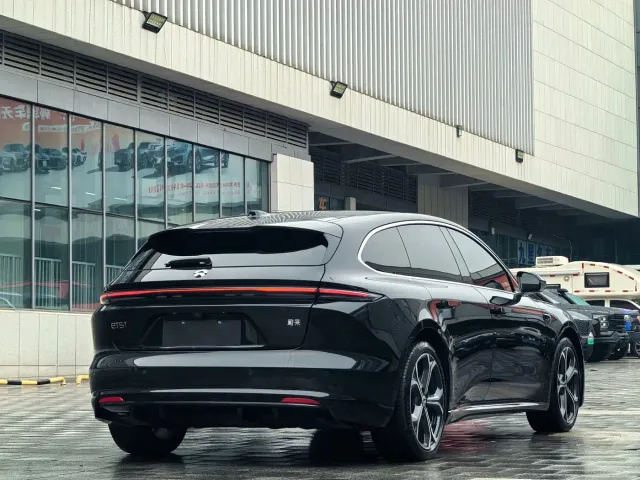 Nio ET5 Touring — Фото автомобиля 15