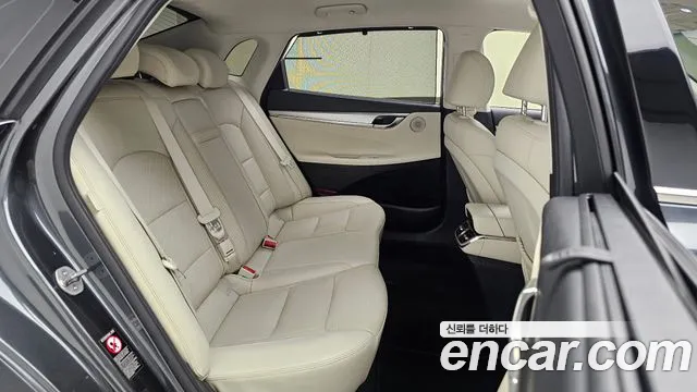 Hyundai Grandeur Новый Grandeur IG — Фото автомобиля 11