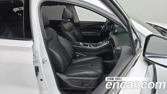 Hyundai Santa Fe New — Фото автомобиля 16