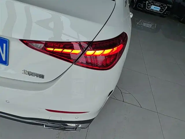 Mercedes-Benz C-Class — Фото автомобиля 7