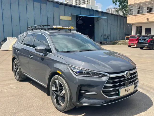 BYD Tang — Фото автомобиля 3