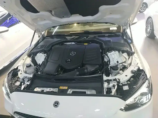 Mercedes-Benz C-Class — Фото автомобиля 19