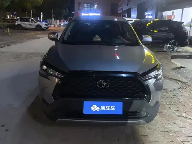 Toyota Corolla Cross — Фото автомобиля 2