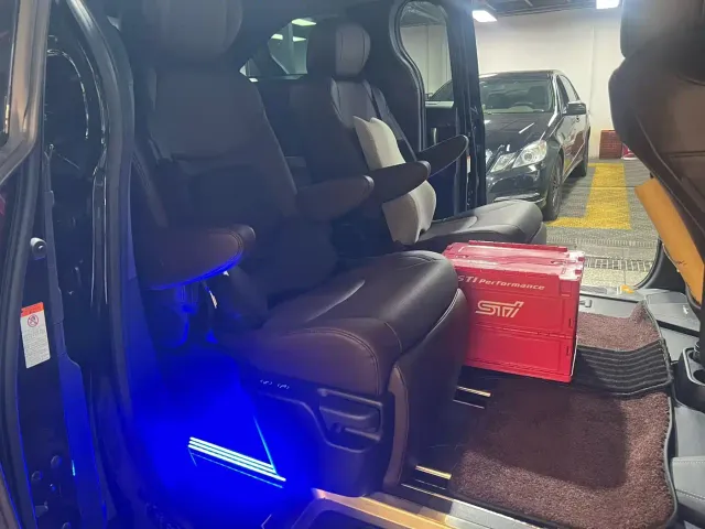 Toyota Granvia — Фото автомобиля 6