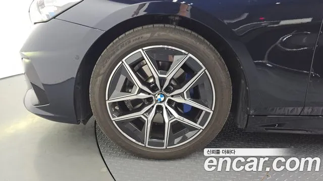 BMW 5-Series — Фото автомобиля 5