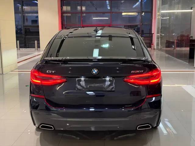 BMW 6 Series Gran Turismo — Фото автомобиля 4