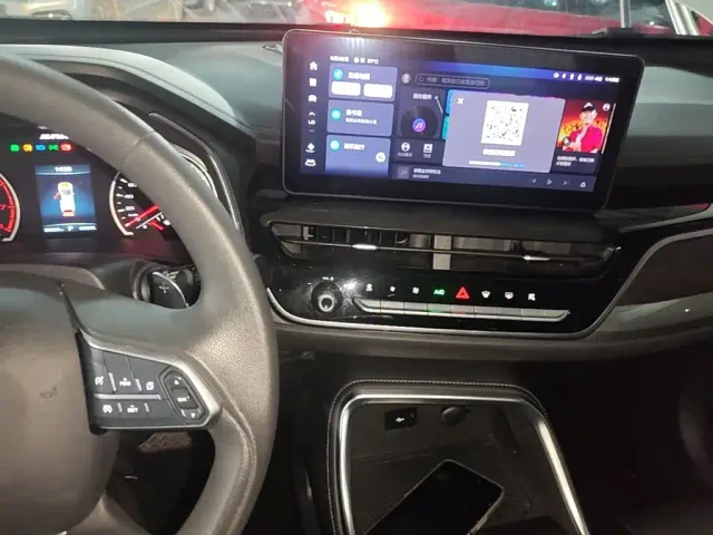 Haval H6 — Фото автомобиля 12