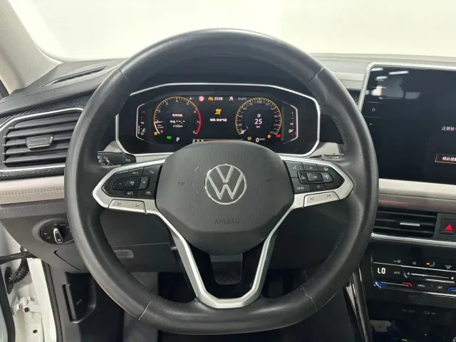 Volkswagen Tayron — Фото автомобиля 8
