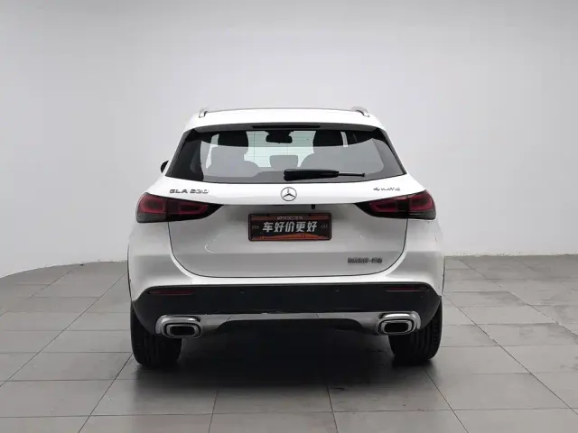 Mercedes-Benz GLA-Class — Фото автомобиля 4