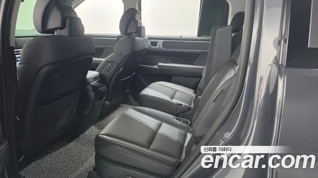Hyundai Santafe — Фото автомобиля 8