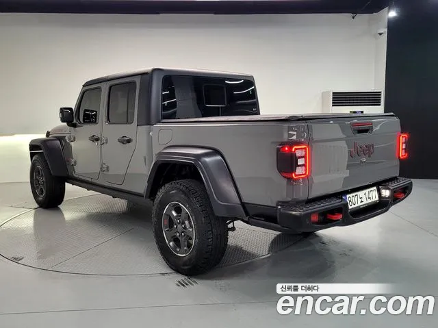 Jeep Gladiator Gladiator (JT) — Фото автомобиля 4