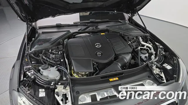 Mercedes-Benz E-Class — Фото автомобиля 6