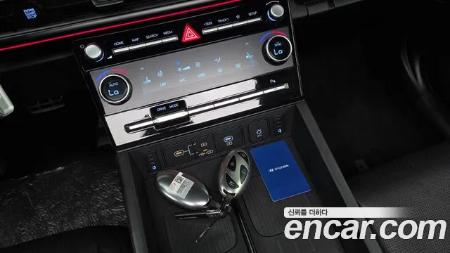Hyundai Santa Fe MX5 — Фото автомобиля 15