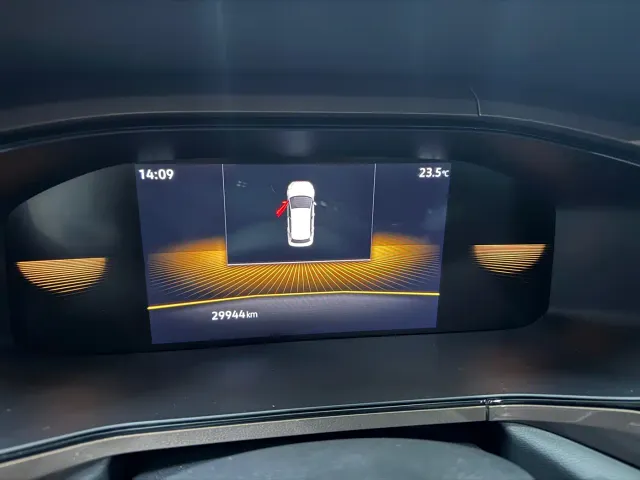Volkswagen Tharu — Фото автомобиля 5