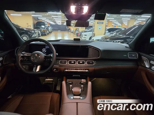 Mercedes-Benz GLS-Class — Фото автомобиля 14