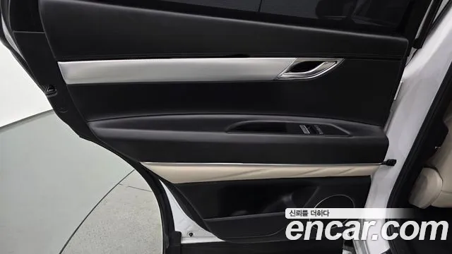 Genesis GV80 — Фото автомобиля 14