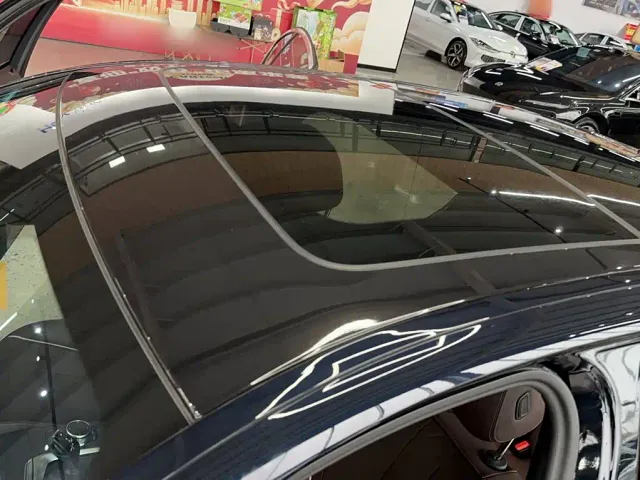 BMW 5 Series — Фото автомобиля 15