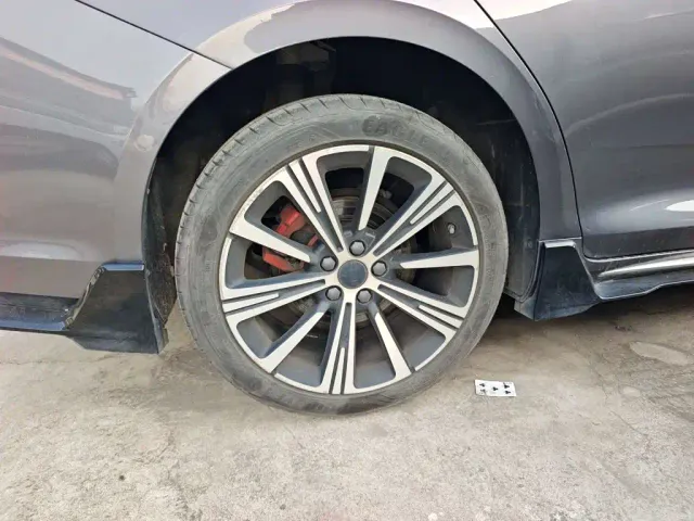 Geely Xingrui — Фото автомобиля 22