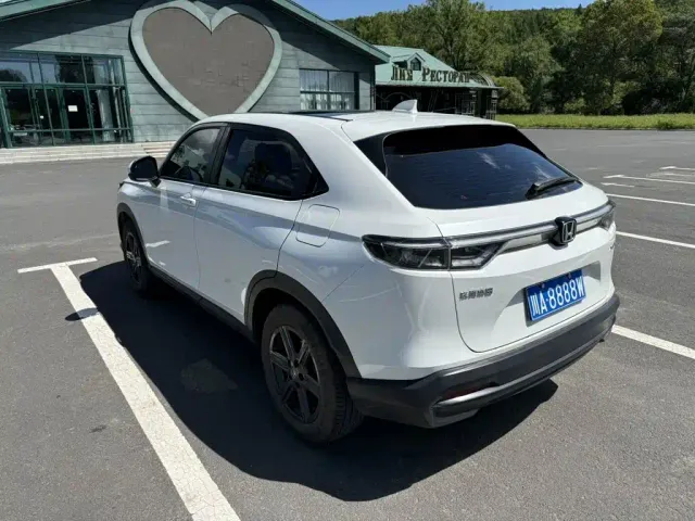 Honda XR-V — Фото автомобиля 6