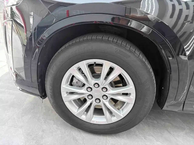 Cadillac XT6 — Фото автомобиля 4