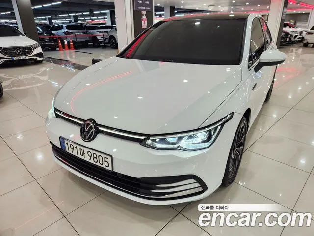 Фотография автомобиля — Volkswagen Golf
