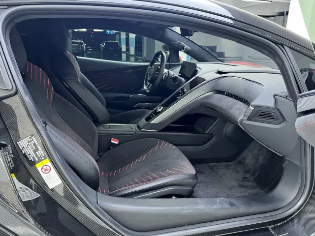 BYD Yangwang U9 — Фото автомобиля 6