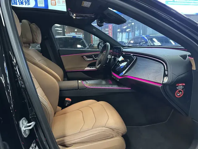 Mercedes-Benz E-Class — Фото автомобиля 9