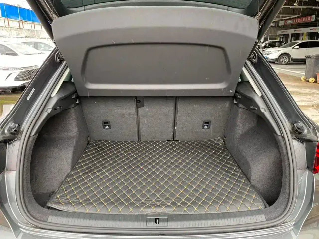 Audi Q3 — Фото автомобиля 20