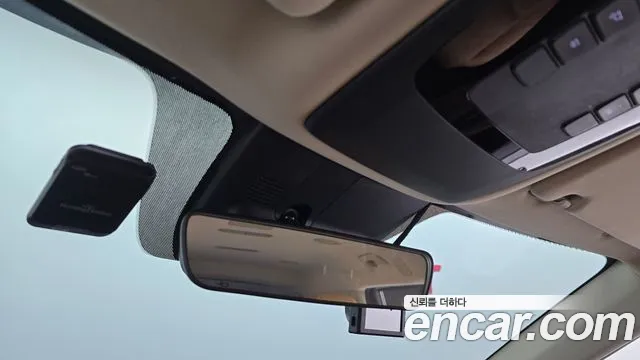 Kia Canival Carnival 4 поколение 11 мест Prestige — Фото автомобиля 25