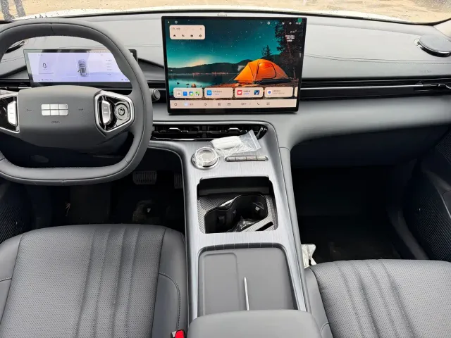 Geely Galaxy E5 — Фото автомобиля 13