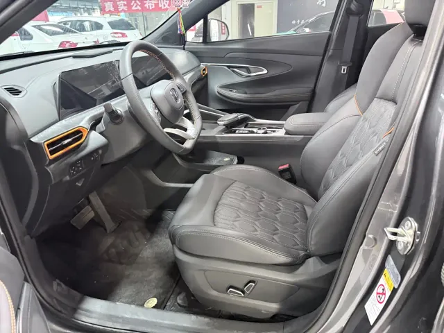 Changan UNI-T — Фото автомобиля 8
