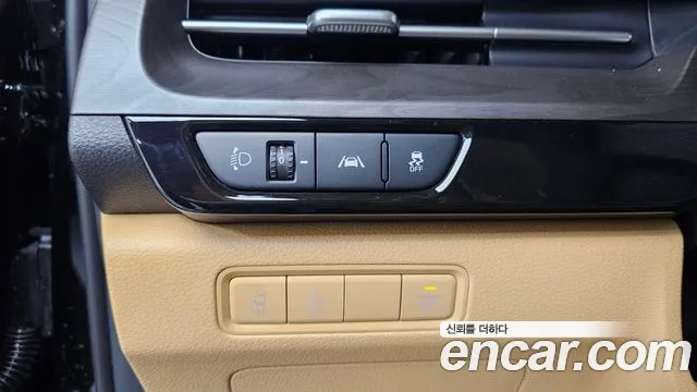 Kia Canival Carnival 4 поколение 9 мест Prestige — Фото автомобиля 20