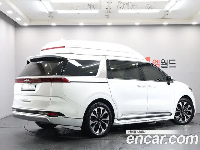 Kia Canival Carnival 4 поколение Бензин 9 мест Hi-Limousine — Фото автомобиля 3