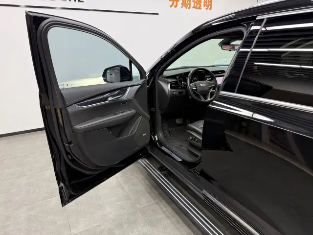 Cadillac XT6 — Фото автомобиля 5