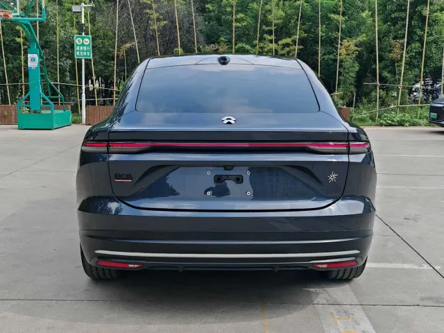 Nio EC6 — Фото автомобиля 9