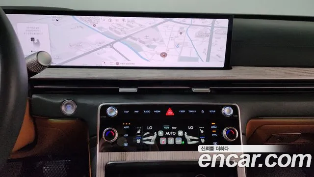 Genesis GV80 2.5T Бензин AWD — Фото автомобиля 14