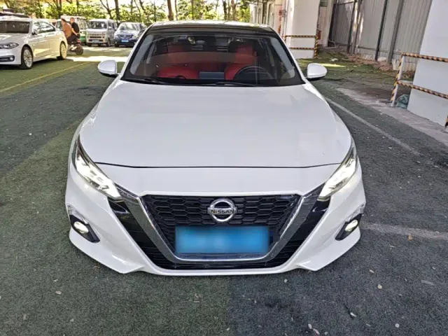 Nissan Teana — Фото автомобиля 2