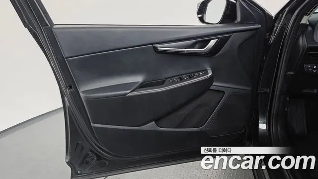 Kia EV6 — Фото автомобиля 13