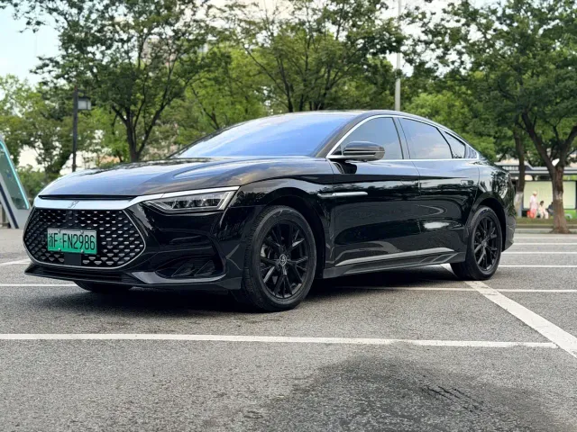 Фотография автомобиля — BYD Han