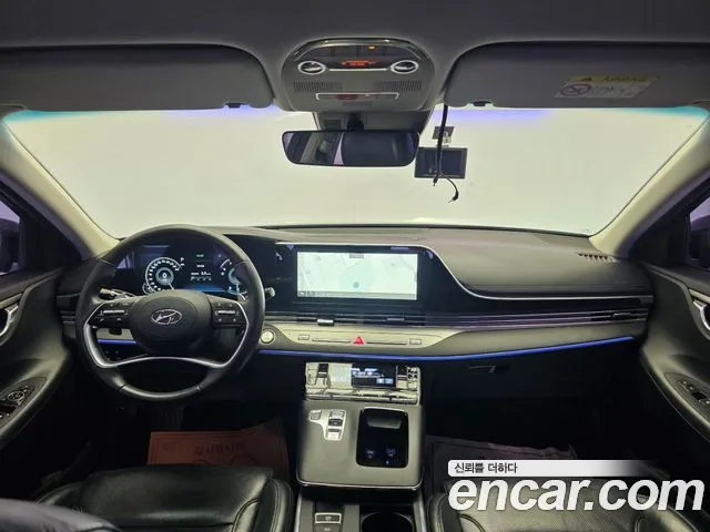 Hyundai Grandeur New — Фото автомобиля 16